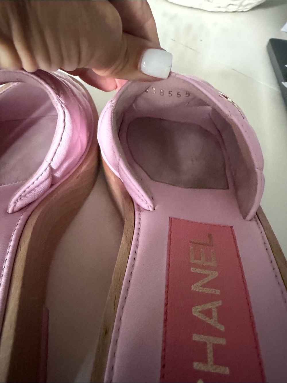 CHANEL Quilted Pink Leather Platform Slide Mules with Gold CC, Worn once - Picture 5 of 7
